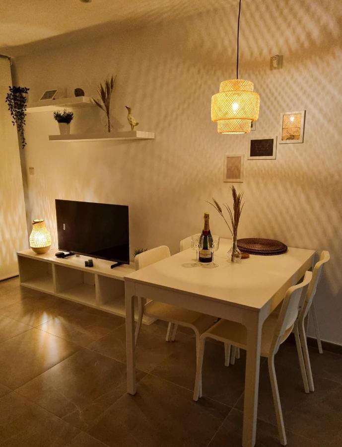 Brand New - Massive Studio - E1 - Self Catering Гибралтар Экстерьер фото