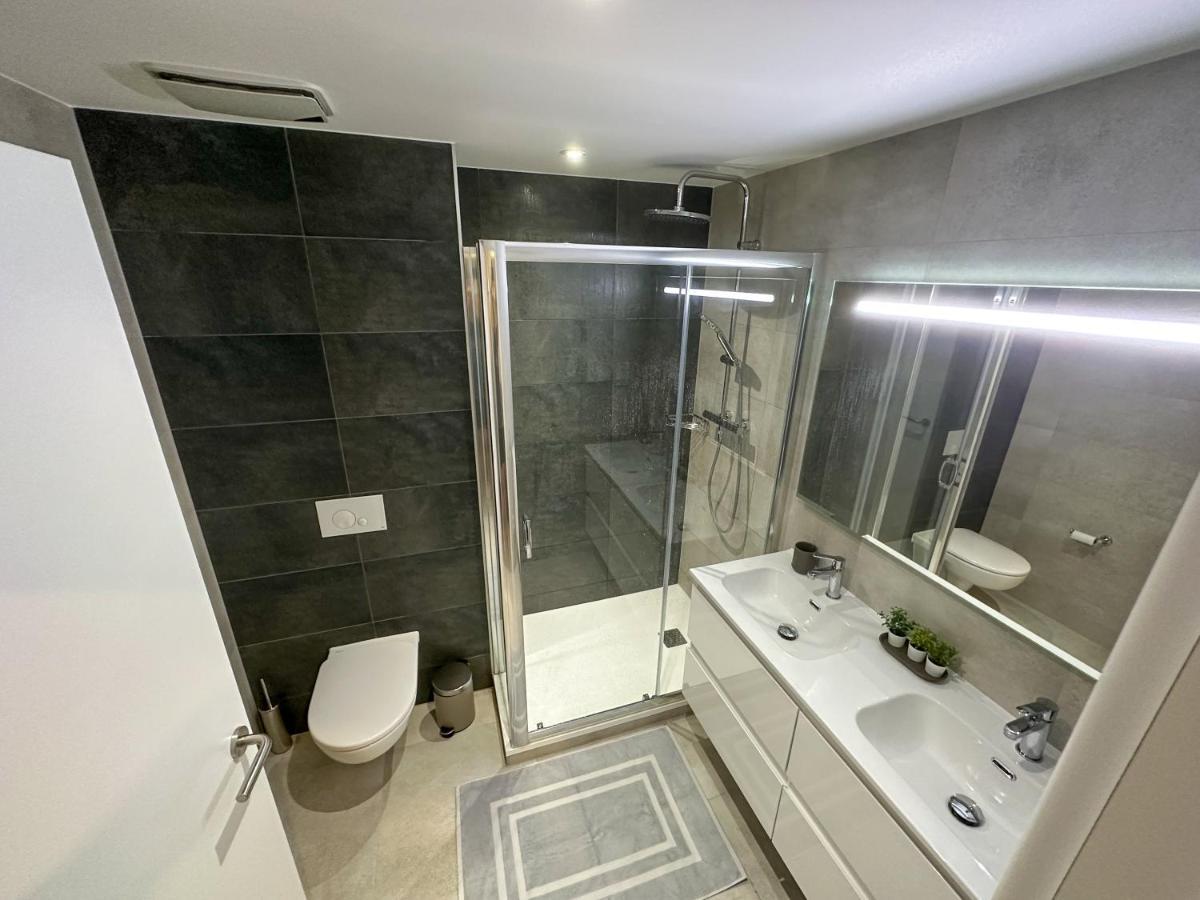 Brand New - Massive Studio - E1 - Self Catering Гибралтар Экстерьер фото